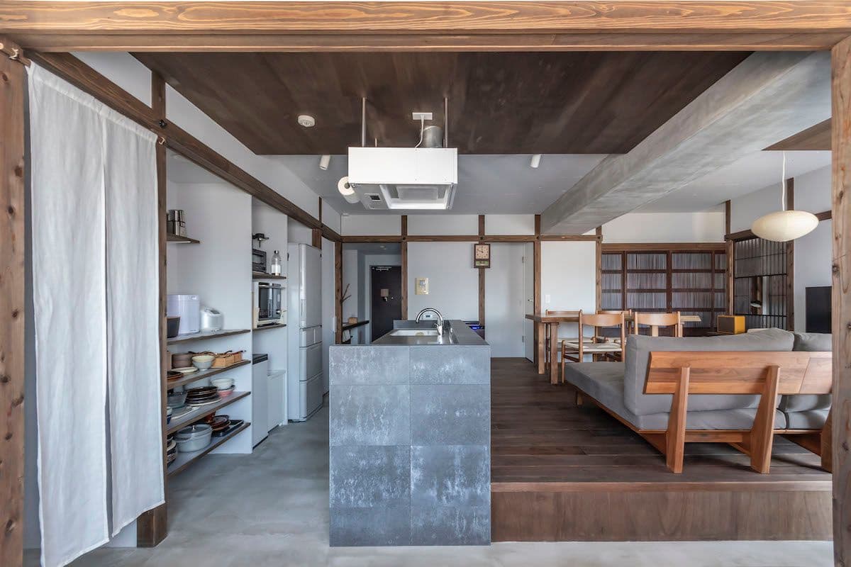 中古マンションのリノベーション後の土間が廻る住まい